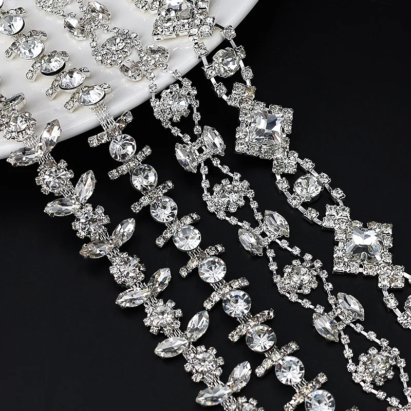 10Yards Rhinestone Sparkle Crystal Diamond Flower Leaf Rhinestone Chain Clothing Bags DIY Arts Wedding Party Gift Decoration
10Yards Rhinestone Sparkle Crystal Diamond Flower Leaf Rhinestone Chain Clothing Bags DIY Arts Wedding Party Gift Decoration