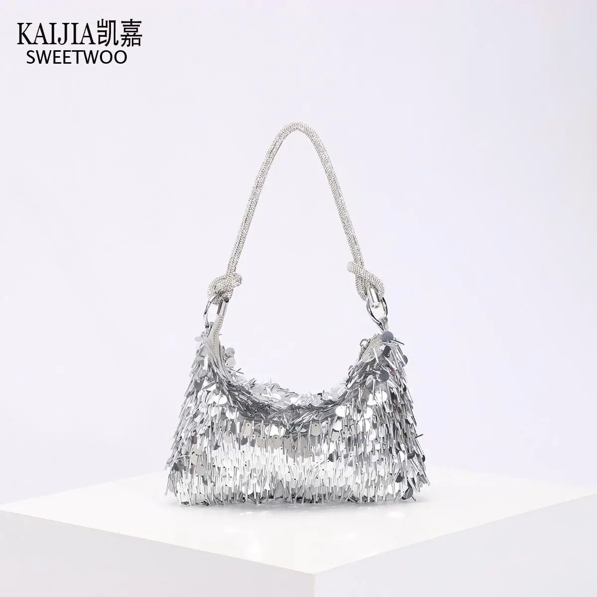 2026 Sequin Glitter Knotted Strap Moon Shape Underarm Bag Slim Single Shoulder Purse for Music Party Night Club Daily Street
2026 Sequin Glitter Knotted Strap Moon Shape Underarm Bag Slim Single Shoulder Purse for Music Party Night Club Daily Street