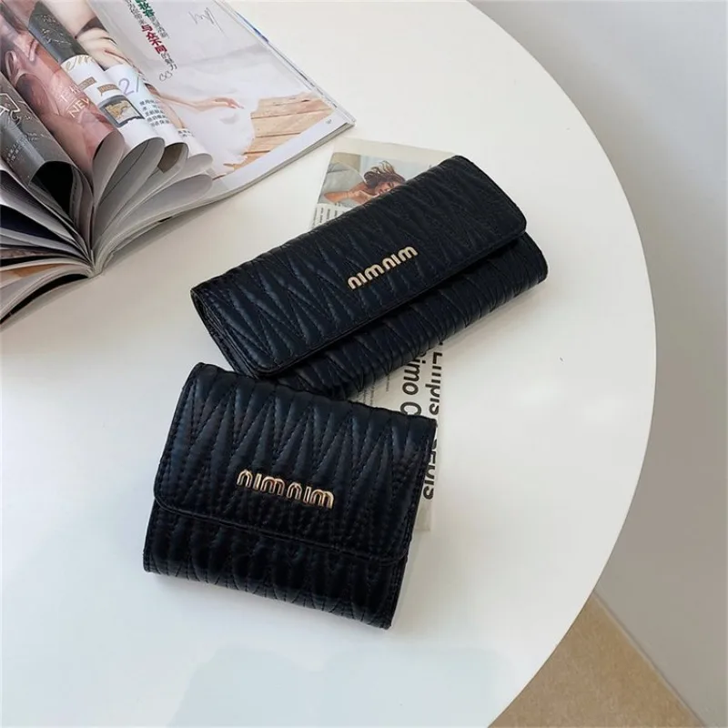 Ladies City Tote Urban Design For Metropolitan Commutes And Street Style Chic And Practical
Ladies City Tote Urban Design For Metropolitan Commutes And Street Style Chic And Practical