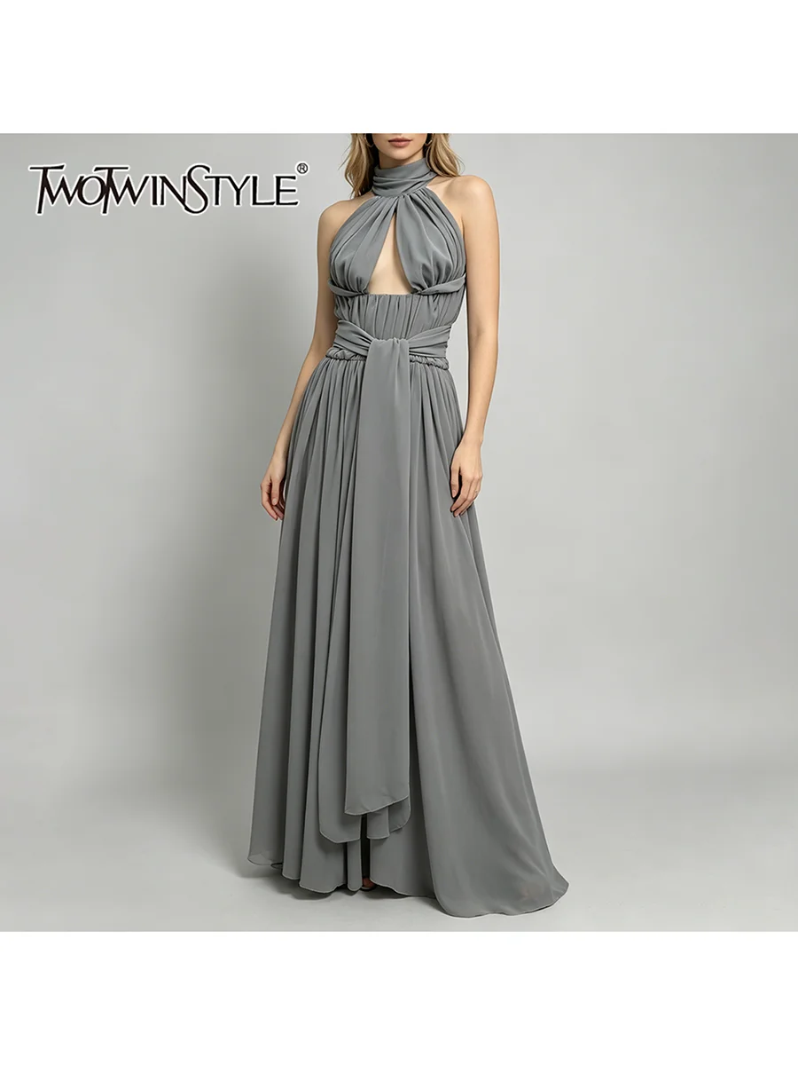 TWOTWINSTYLE Solid Slimming Spliced Hollow Out Dress for Women Halter Neck Sleeveless Patchwork Folds Midi Dresses Female New
TWOTWINSTYLE Solid Slimming Spliced Hollow Out Dress for Women Halter Neck Sleeveless Patchwork Folds Midi Dresses Female New