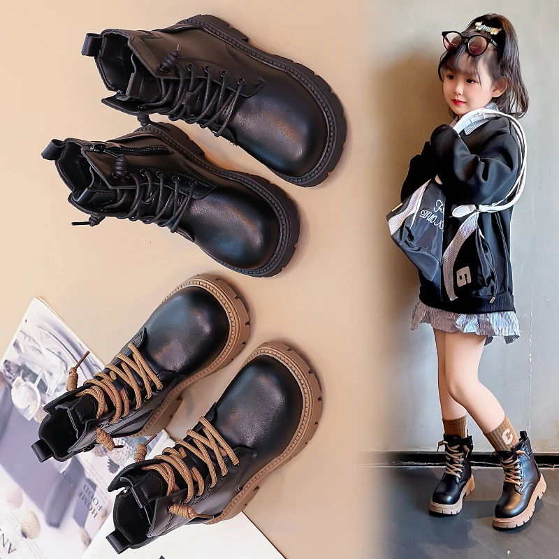 Короткие сапоги для маленьких детей, осень 202, детские кожаные ботинки для мальчиков, модные удобные нескользящие уличные ботильоны для маленьких девочек
Короткие сапоги для маленьких детей, осень 202, детские кожаные ботинки для мальчиков, модные удобные нескользящие уличные ботильоны для маленьких девочек