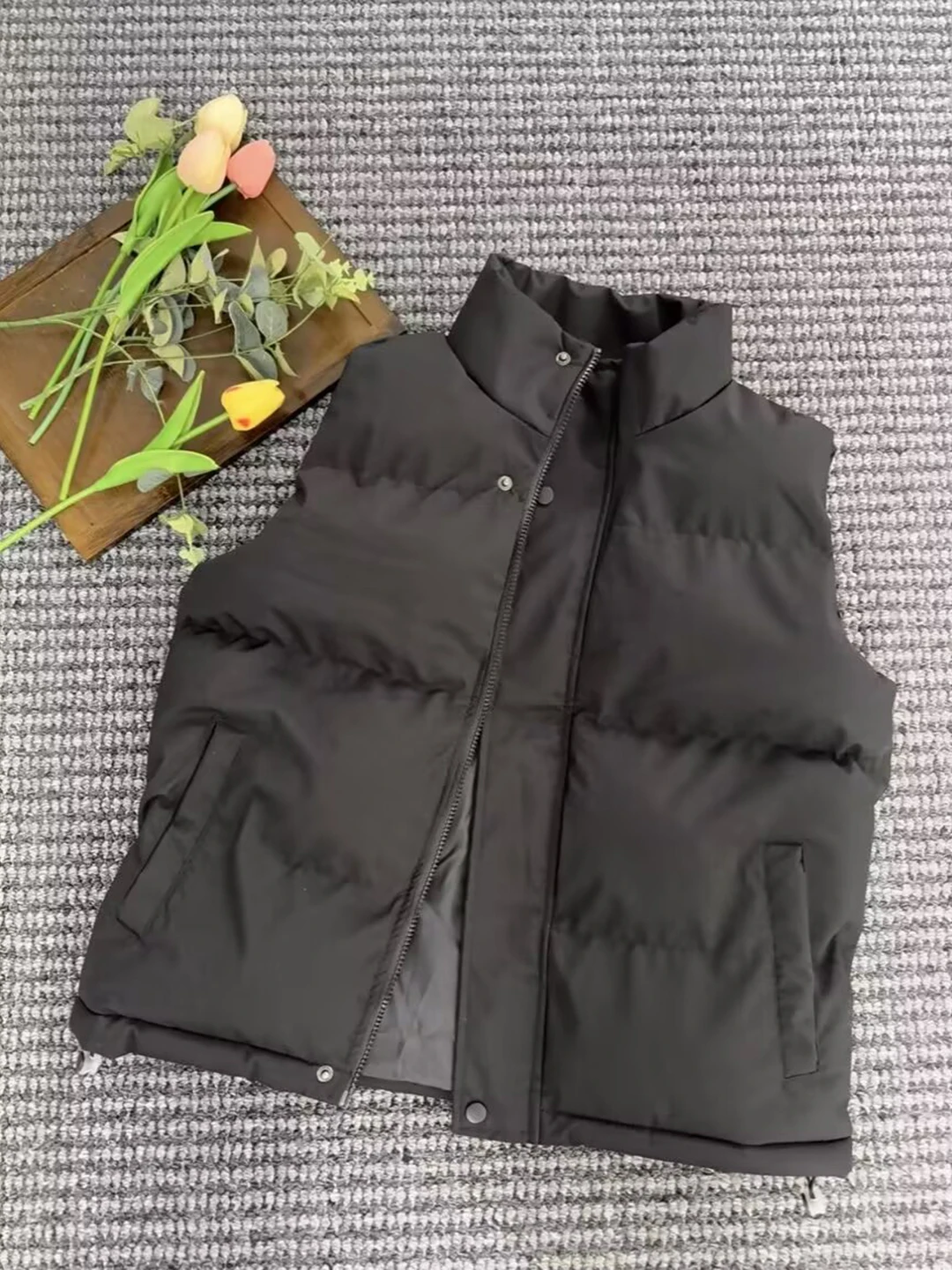 Thiened down Cotton Vest Men's Winter Warmth Outerwear Boxy Cleanfit No Sve Padded Jaet Youth Casual Faion Sle
Thiened down Cotton Vest Men's Winter Warmth Outerwear Boxy Cleanfit No Sve Padded Jaet Youth Casual Faion Sle