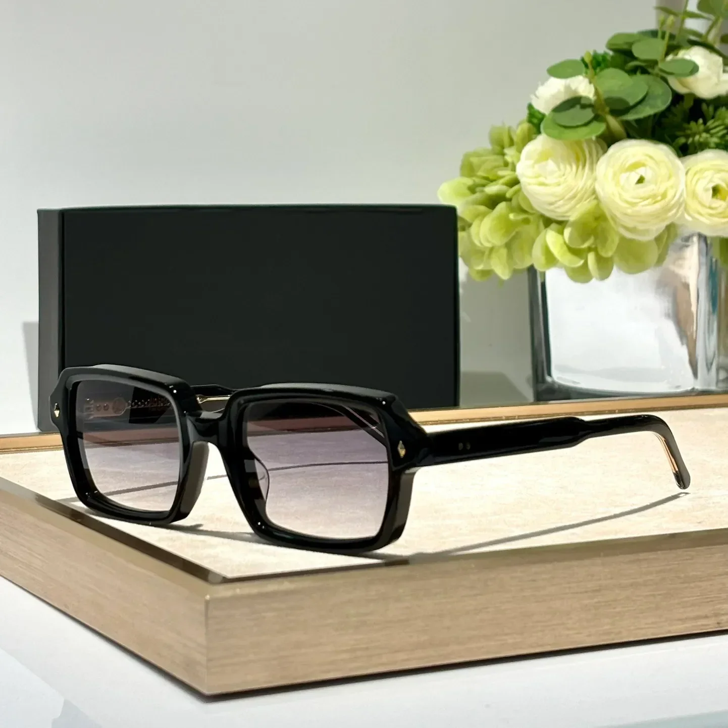 Fashion Sunglasses For Women and Men ACHARLIE Style Anti-Ultraviolet Retro Plate Full Frame Special design Glasses Random Box
Fashion Sunglasses For Women and Men ACHARLIE Style Anti-Ultraviolet Retro Plate Full Frame Special design Glasses Random Box