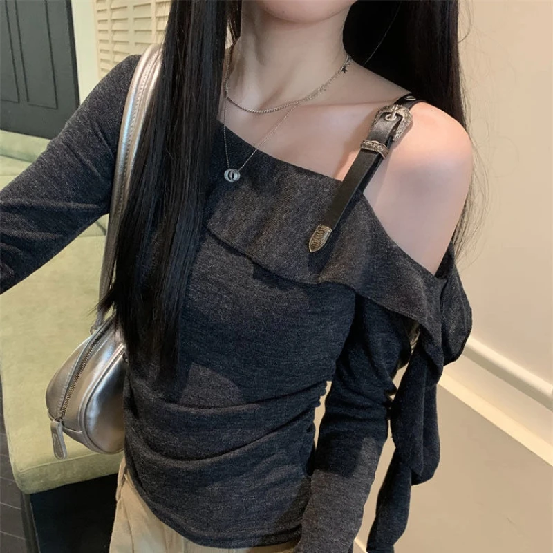 Irregular Off Shoulder Ruffles Pleated Trend Tops Spring New Long Sleeve Solid Slim Korean T Shirts Fashion Sexy Women Clothing
Irregular Off Shoulder Ruffles Pleated Trend Tops Spring New Long Sleeve Solid Slim Korean T Shirts Fashion Sexy Women Clothing