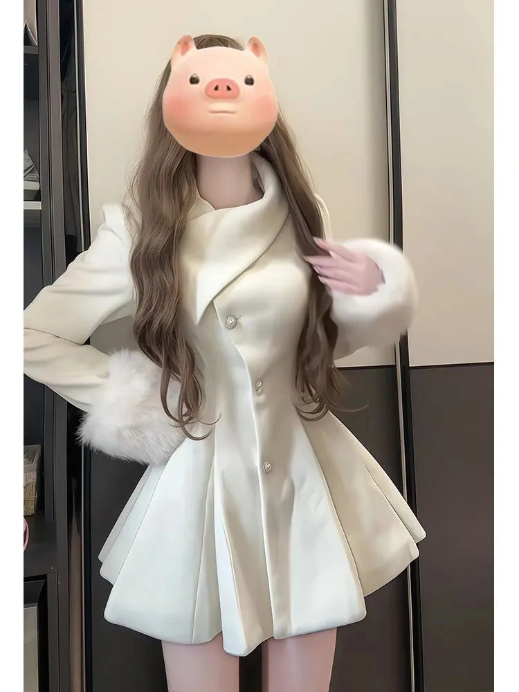 Ele ort шерстяное пальто женское модное утягивающее талию дизайн корейский Sle для поездок на работу полиэфирное волокно зимнее новое поступление
Ele ort шерстяное пальто женское модное утягивающее талию дизайн корейский Sle для поездок на работу полиэфирное волокно зимнее новое поступление