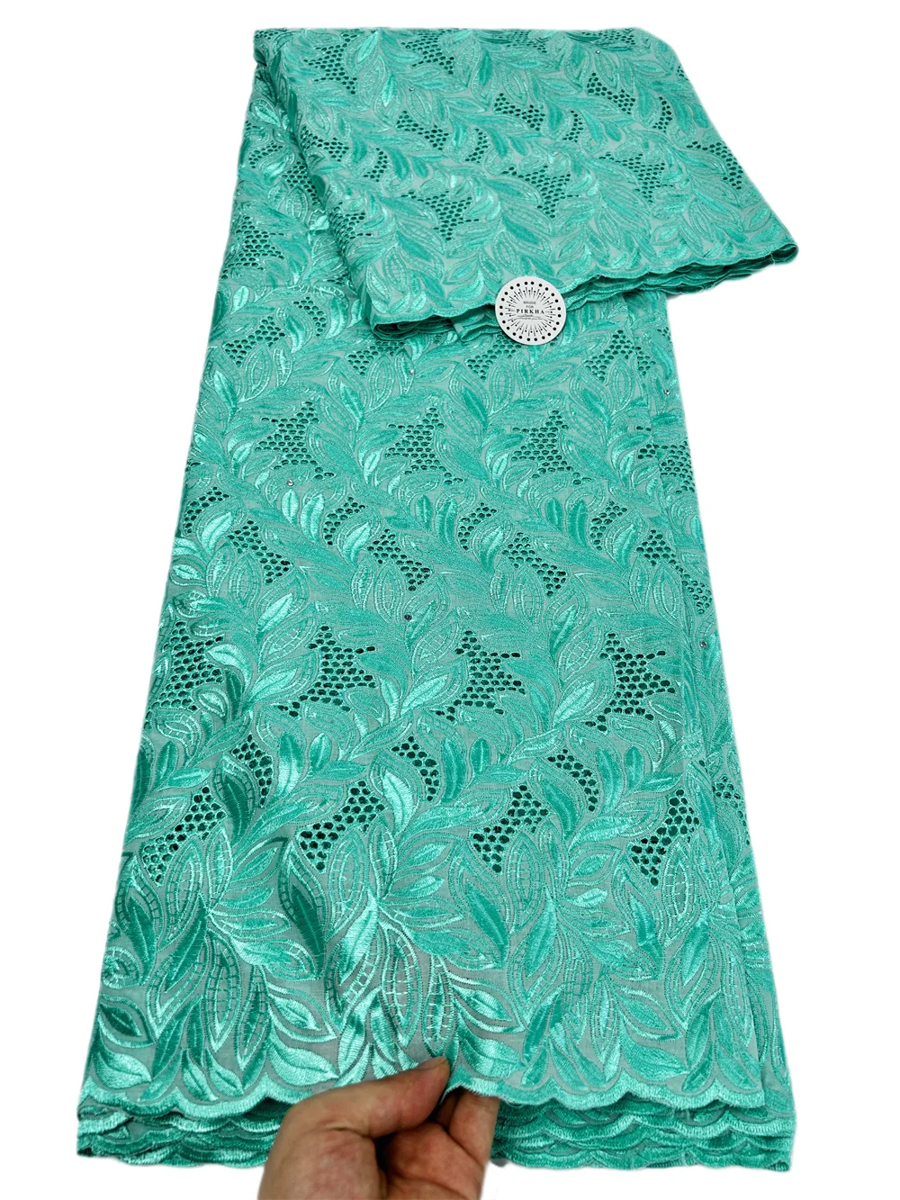 Luxury Pure Embroidery Hollow Out African Dry 100% Cotton Voile Lace Fabric 2024 Swiss Voile Lace With Stone For Sewing Wedding
Luxury Pure Embroidery Hollow Out African Dry 100% Cotton Voile Lace Fabric 2024 Swiss Voile Lace With Stone For Sewing Wedding