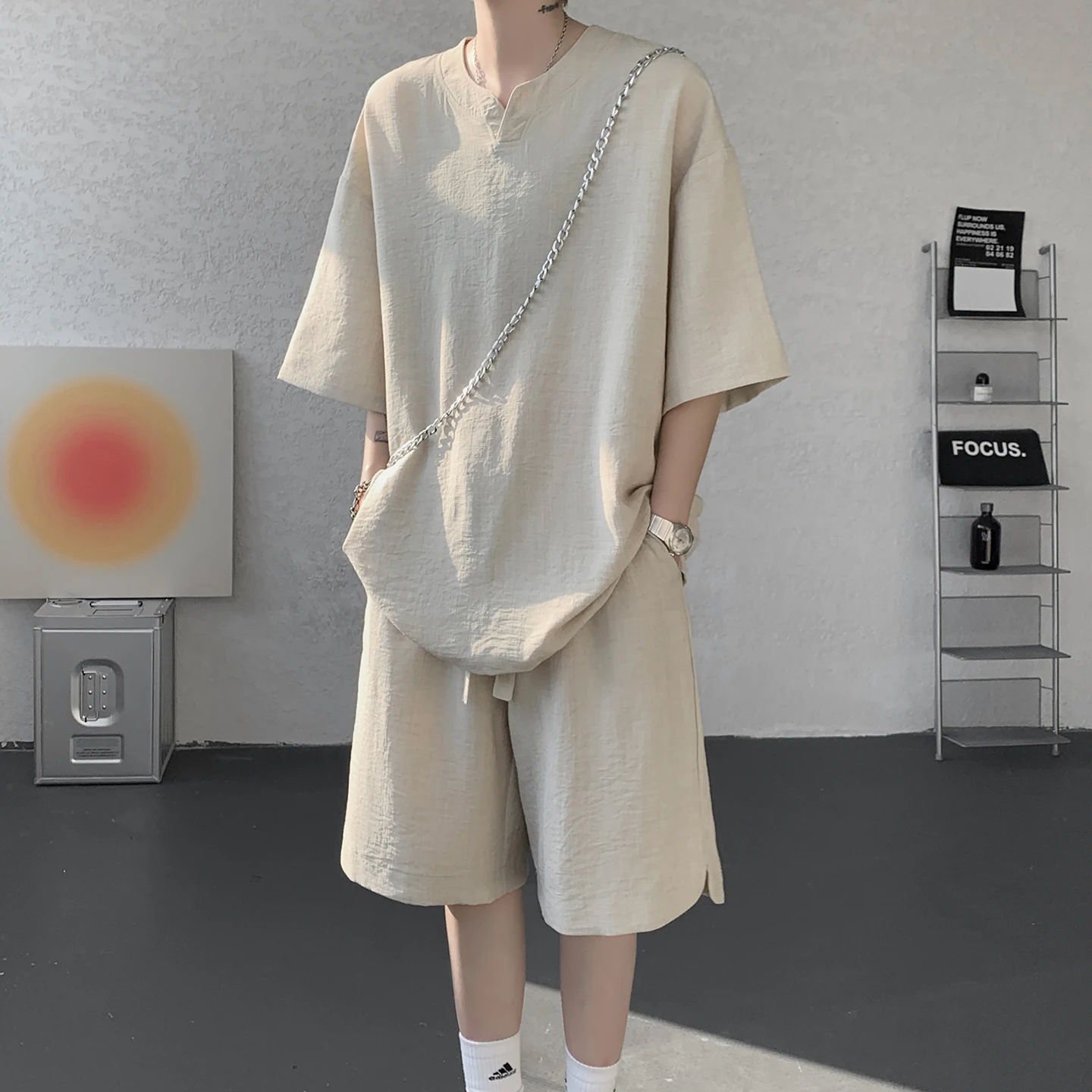 2026 Summer Men's Synthetic Silk-Like Linen V-Neck Short-Sleeved T-Shirt Set in Large Size Summer Ice Silk Lightweight Shorts -
2026 Summer Men's Synthetic Silk-Like Linen V-Neck Short-Sleeved T-Shirt Set in Large Size Summer Ice Silk Lightweight Shorts -