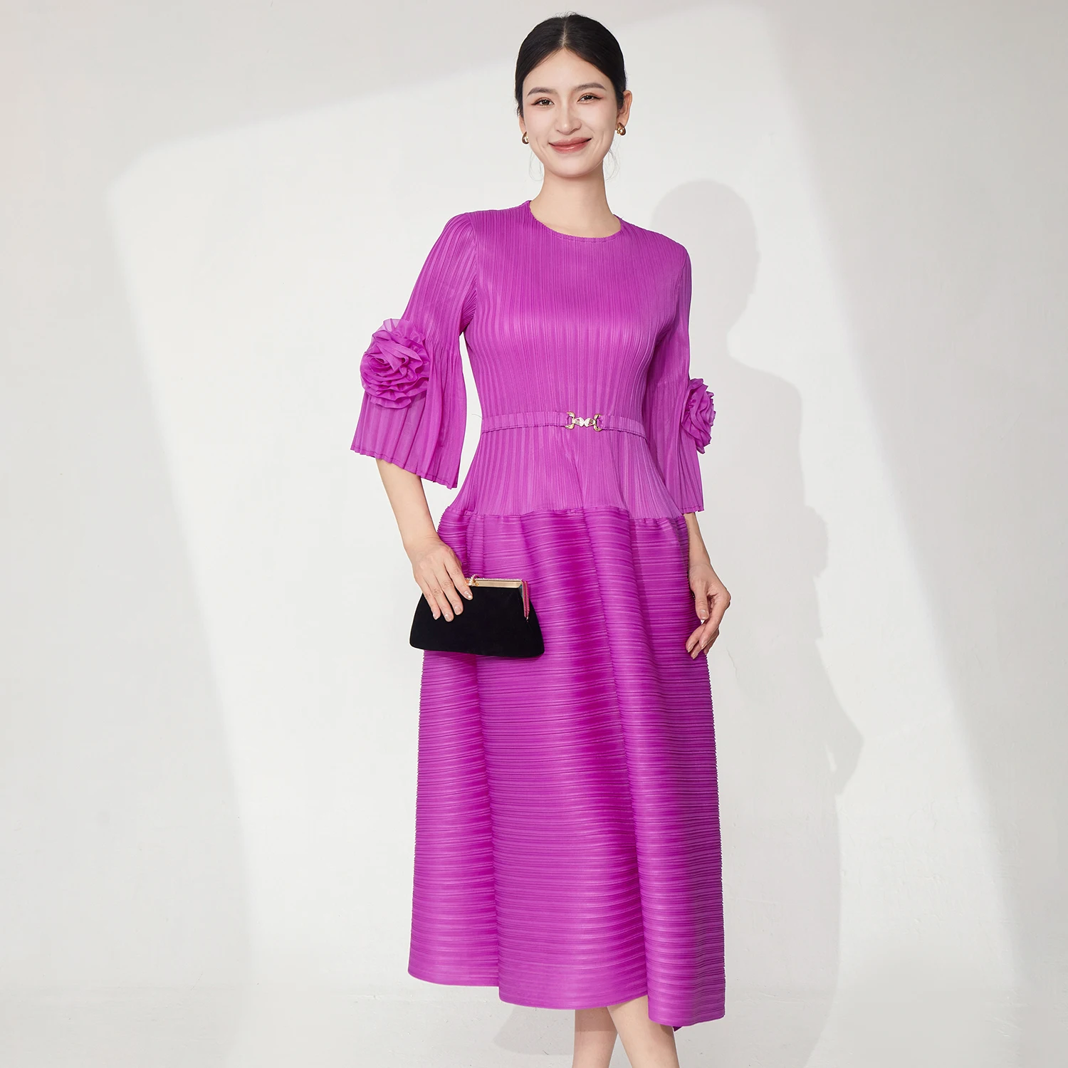 Factory Wholesale Women Pleated Dress High Quality Summer Elegant Dress Plus Size Trumpet Sleeve Loose Dress
Factory Wholesale Women Pleated Dress High Quality Summer Elegant Dress Plus Size Trumpet Sleeve Loose Dress