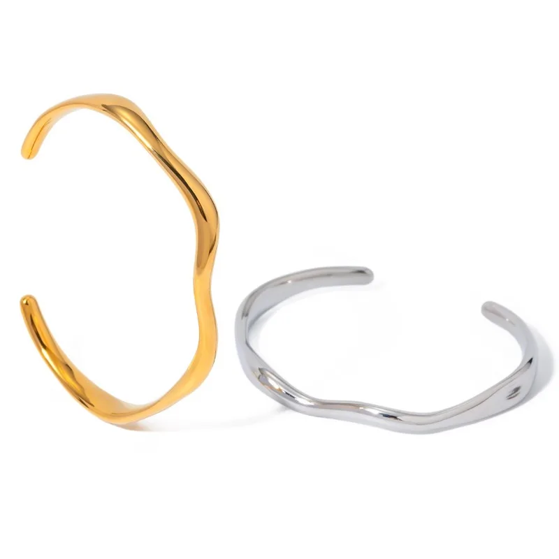 Minar Simple Smooth Surface Twisted Water Wave Bangles for Women Titanium Steel 18K Gold PVD Plated Non Tarnish Cuff Bracelet
Minar Simple Smooth Surface Twisted Water Wave Bangles for Women Titanium Steel 18K Gold PVD Plated Non Tarnish Cuff Bracelet