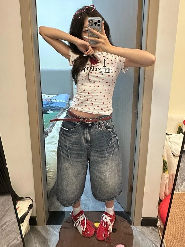 Women Vintage Washed Denim Jorts Y2K High Waist Baggy Wide Leg Knee Length Shorts Casual Streetwear Korean Fashion Jeans Bottoms
Women Vintage Washed Denim Jorts Y2K High Waist Baggy Wide Leg Knee Length Shorts Casual Streetwear Korean Fashion Jeans Bottoms
