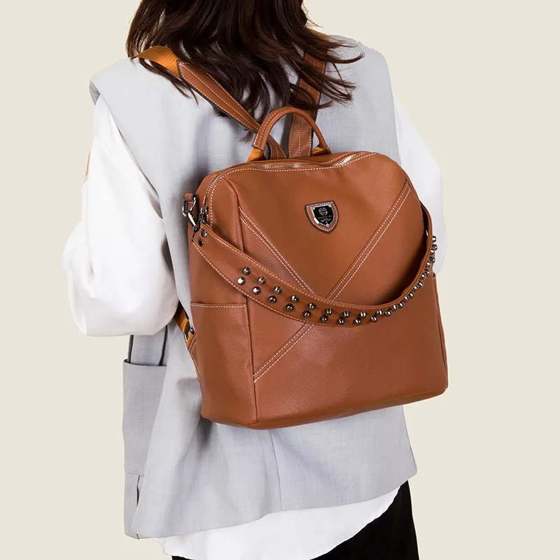 Retro Soft Leather Ladies Backpack Vintage Rivet Large Capacity Student School Bag Multi-pocket Solid Color Casual Waterproof
Retro Soft Leather Ladies Backpack Vintage Rivet Large Capacity Student School Bag Multi-pocket Solid Color Casual Waterproof