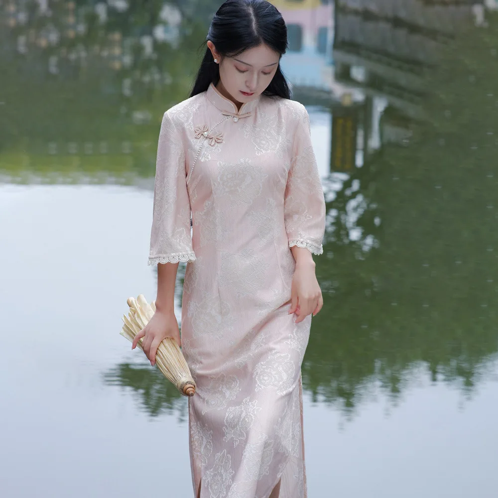 Autumn Cheongsam Elegant Pink Chinese Style Wide Cuff Half Sleeve Daily Dress for Young Girls Wedding Party Qipao Dress CH-058
Autumn Cheongsam Elegant Pink Chinese Style Wide Cuff Half Sleeve Daily Dress for Young Girls Wedding Party Qipao Dress CH-058