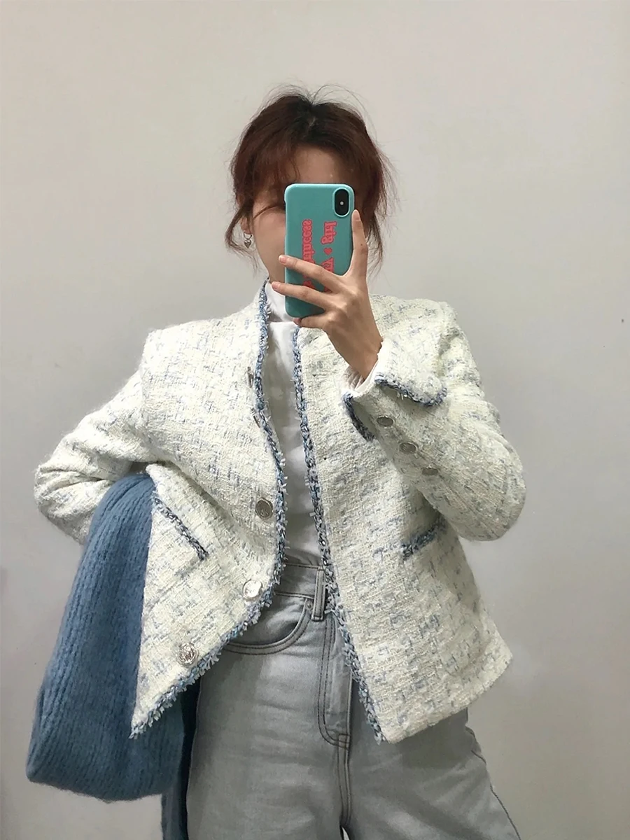 Elegant Ladylike Plaid Stand Collar Jacket Women's Spring Fashion 2025 Wealthy Daughter Top Long Sleeve Commute Simple Style
Elegant Ladylike Plaid Stand Collar Jacket Women's Spring Fashion 2025 Wealthy Daughter Top Long Sleeve Commute Simple Style