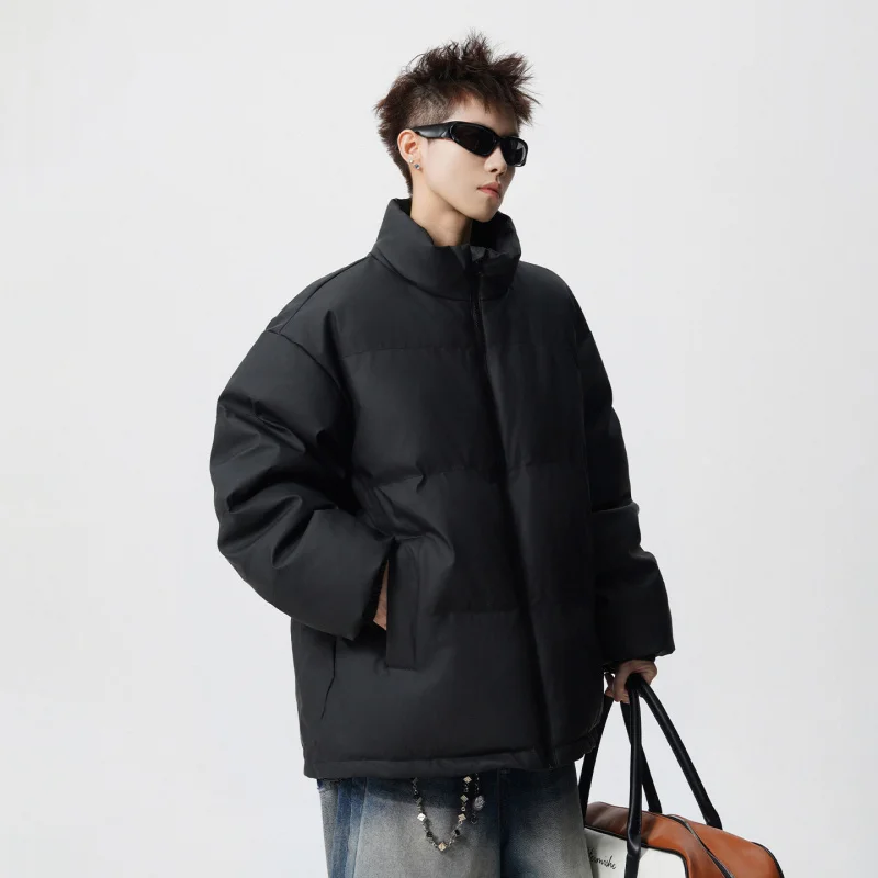 Мужское зимнее пальто Thiened ort из искусственной кожи, хлопковое пальто с воротником-стойкой, повседневное модное городское пальто, полиэфирное волокно
Мужское зимнее пальто Thiened ort из искусственной кожи, хлопковое пальто с воротником-стойкой, повседневное модное городское пальто, полиэфирное волокно