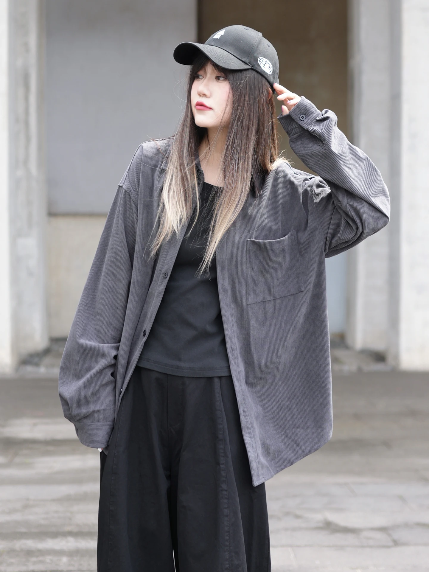 Retro American Grey Corduroy Workwear Shirt Jacket Long Sleeve Striped Velvet Women's Outerwear Spring 2026 OOPSJOYCE Casual ...
Retro American Grey Corduroy Workwear Shirt Jacket Long Sleeve Striped Velvet Women's Outerwear Spring 2026 OOPSJOYCE Casual ...