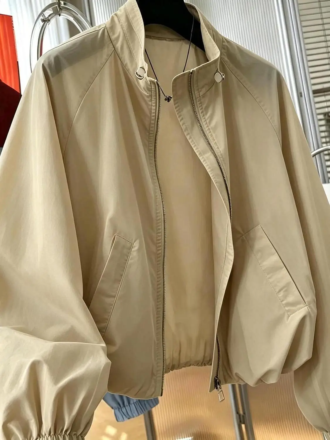 Ultra-Thin Summer New Style Women's Sun Protection Clothing Lightweight Casual Stand Collar Short Coat Fashionable Korean Design
Ultra-Thin Summer New Style Women's Sun Protection Clothing Lightweight Casual Stand Collar Short Coat Fashionable Korean Design