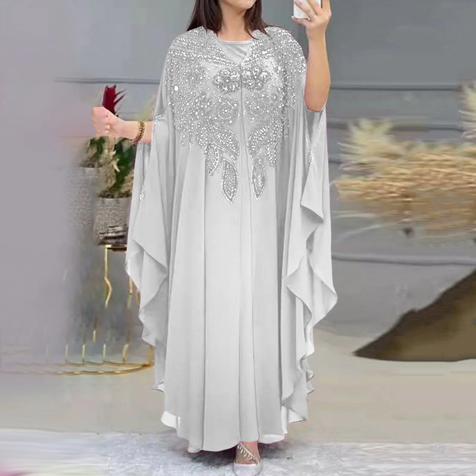 New Burqa Clothes Muslim Skirt Fashion Vintage Ethnic Feature Embroidery Patchwork Long Robe Dresses Solid Colour Women's Dress
New Burqa Clothes Muslim Skirt Fashion Vintage Ethnic Feature Embroidery Patchwork Long Robe Dresses Solid Colour Women's Dress