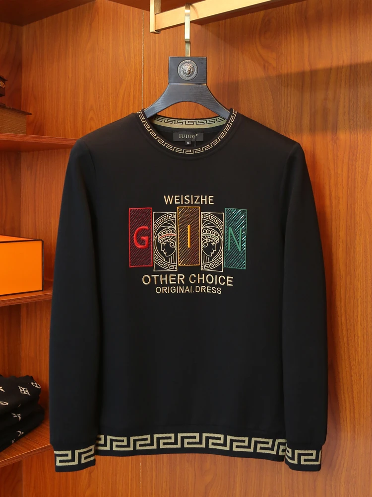 Мужская толстовка с вышивкой Ele, приталенного кроя, с длинными рукавами, в городском стиле, из смесового хлопка и полиэстера, весна-осень, новинка
Мужская толстовка с вышивкой Ele, приталенного кроя, с длинными рукавами, в городском стиле, из смесового хлопка и полиэстера, весна-осень, новинка