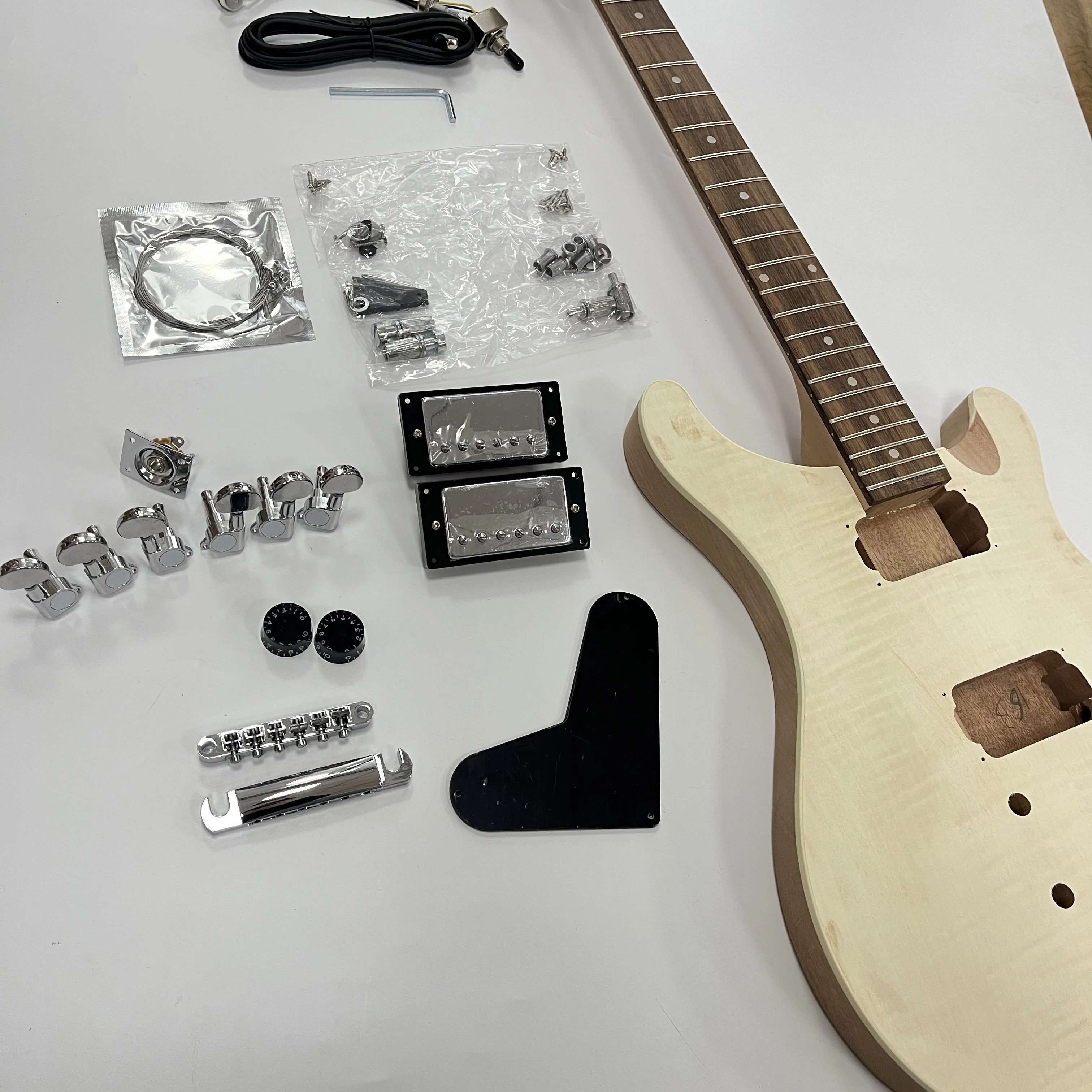 Brand-new DIY Electric Guitar prs Set (Six String) Rosewood Fingerboard, Mahogany Body, Rosewood Pegs. Electric guitar-themed gift. Free shipping.
Brand-new DIY Electric Guitar prs Set (Six String) Rosewood Fingerboard, Mahogany Body, Rosewood Pegs. Electric guitar-themed gift. Free shipping.