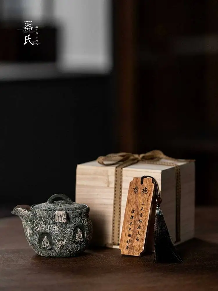 Qishi Painted Ceramic Hand Painted Single Teapot For Home Use Kung Fu Tea Set
Qishi Painted Ceramic Hand Painted Single Teapot For Home Use Kung Fu Tea Set