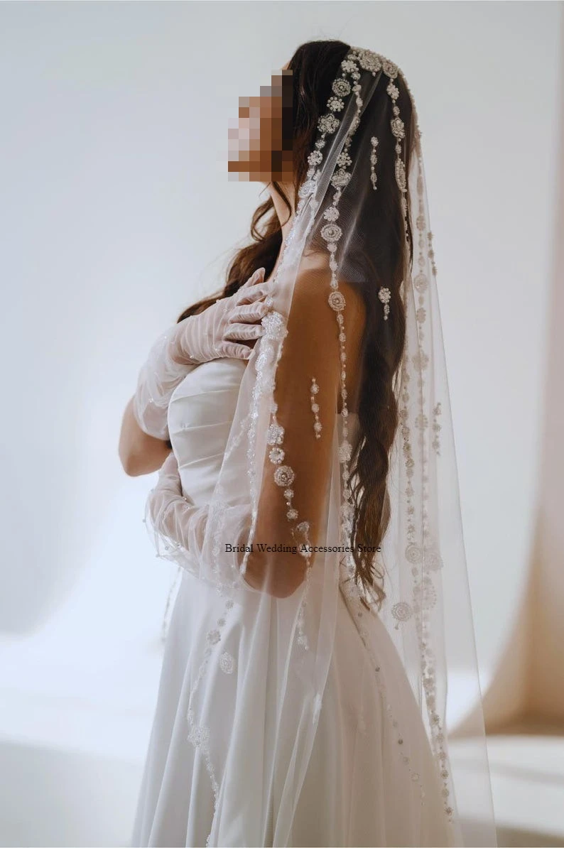 Head Beaded ivory bridal veil church veils with comb 1 layerr cathedral veil for bride accessory custom
Head Beaded ivory bridal veil church veils with comb 1 layerr cathedral veil for bride accessory custom