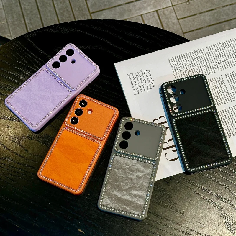 Two-in-one large window oil spray dot diamond snow velvet is suitable foriphone17Series of phone cases13Best-selling new type14p
Two-in-one large window oil spray dot diamond snow velvet is suitable foriphone17Series of phone cases13Best-selling new type14p