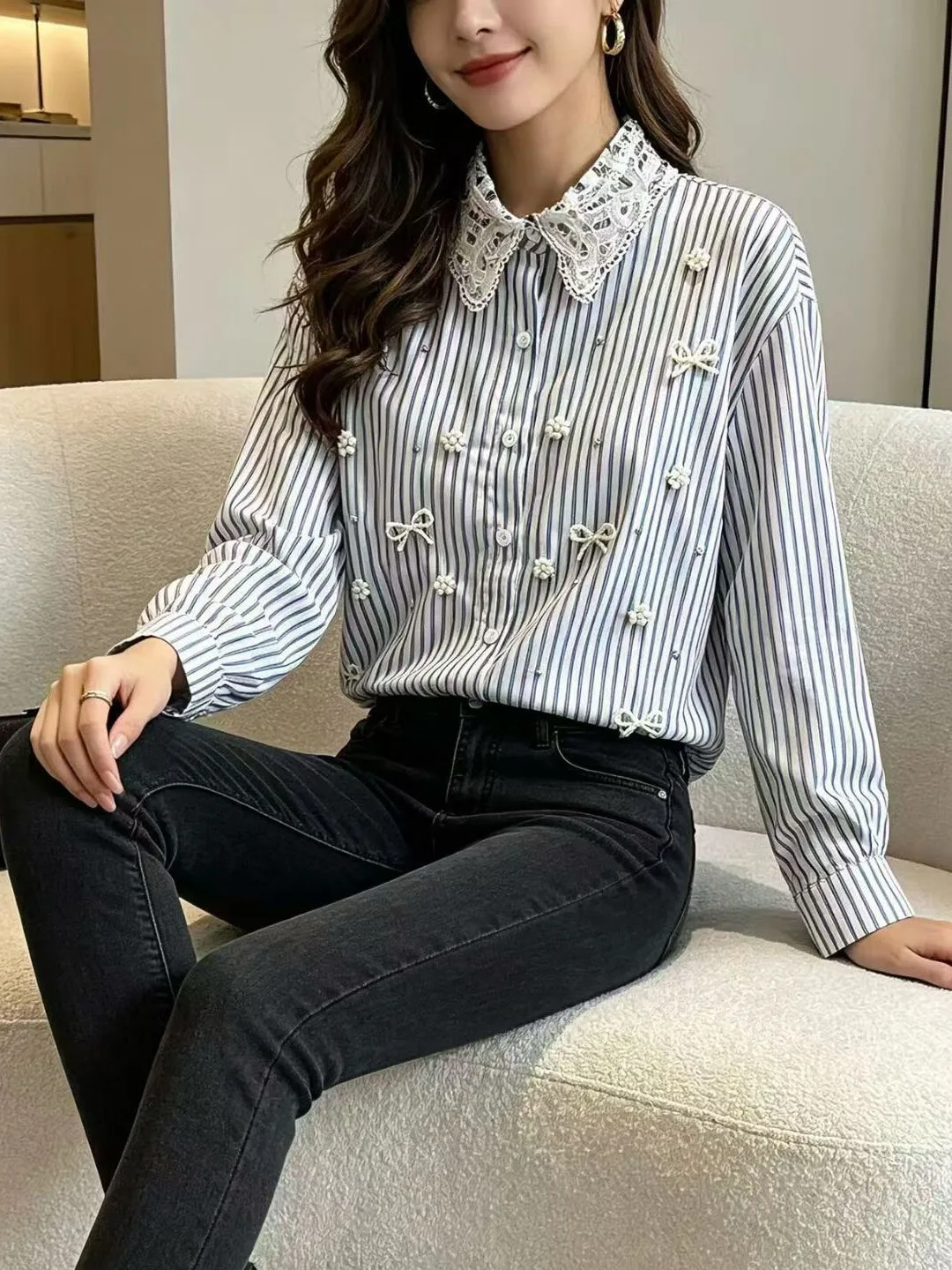 2026 Spring Autumn Women's Long Sleeve Striped Shirt Sensation Outerwear Compact Size Commute Style Korean Loose Fit
2026 Spring Autumn Women's Long Sleeve Striped Shirt Sensation Outerwear Compact Size Commute Style Korean Loose Fit