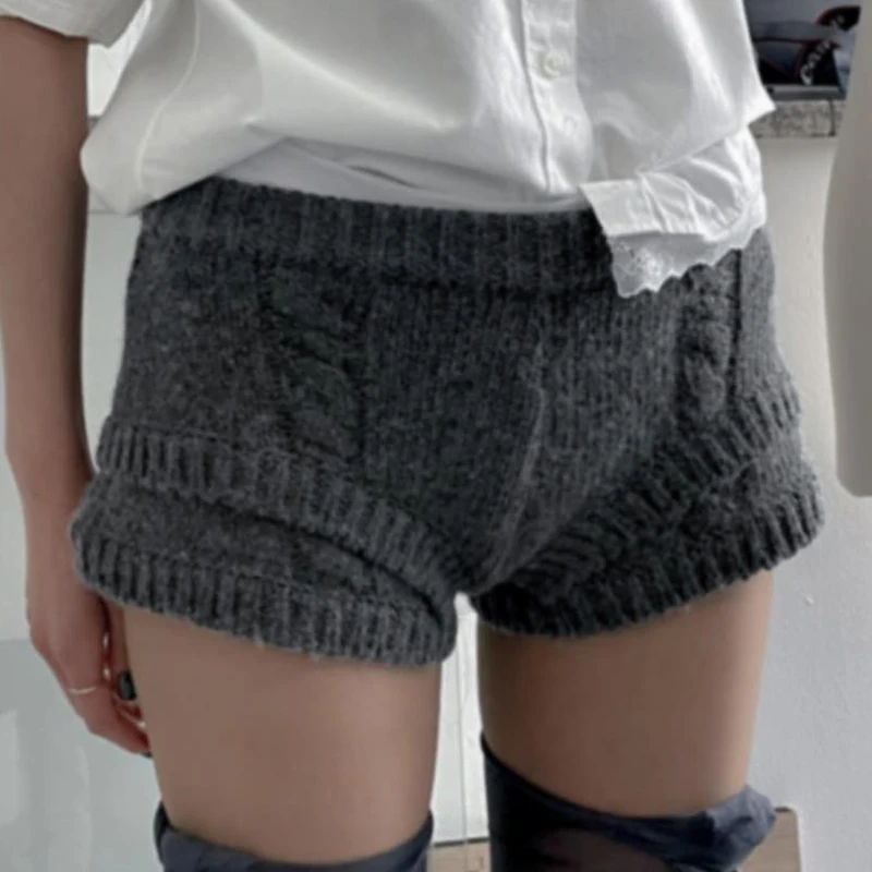 Women's 2025,Winter Fashion Shorts,Grey Knitted Short Pants,Casual Warm Leggings Woman
Women's 2025,Winter Fashion Shorts,Grey Knitted Short Pants,Casual Warm Leggings Woman