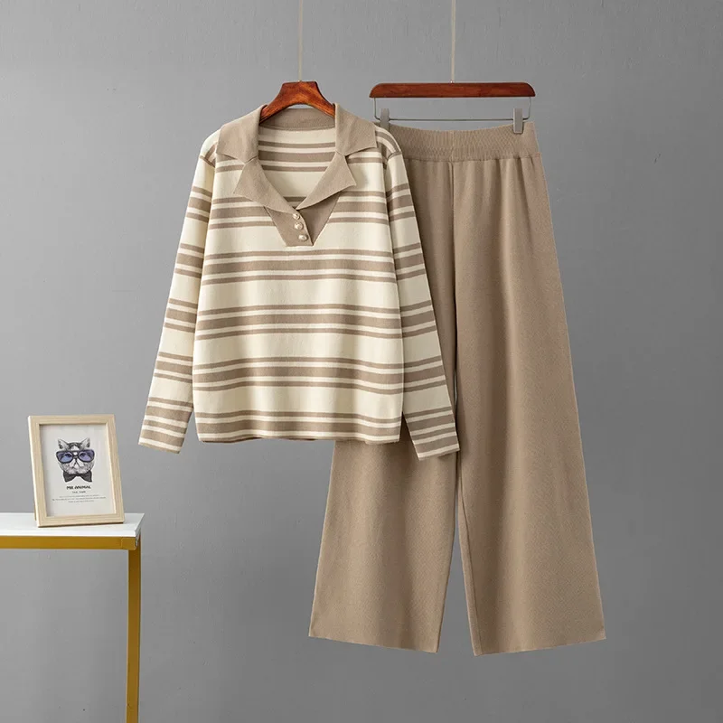 Casual loose striped knit set winter women's sets new versatile Button Flip collar long sleeve 2-piece pants sets for Woman
Casual loose striped knit set winter women's sets new versatile Button Flip collar long sleeve 2-piece pants sets for Woman