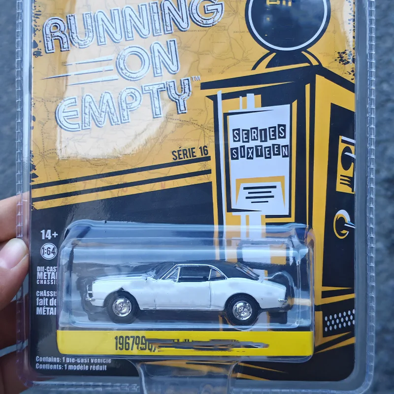 1:64 Greenlight Pickup Challenger Mustang Van Alloy Die Casting Model Police Alloy Die Casting Model Car Collect Ornaments
1:64 Greenlight Pickup Challenger Mustang Van Alloy Die Casting Model Police Alloy Die Casting Model Car Collect Ornaments