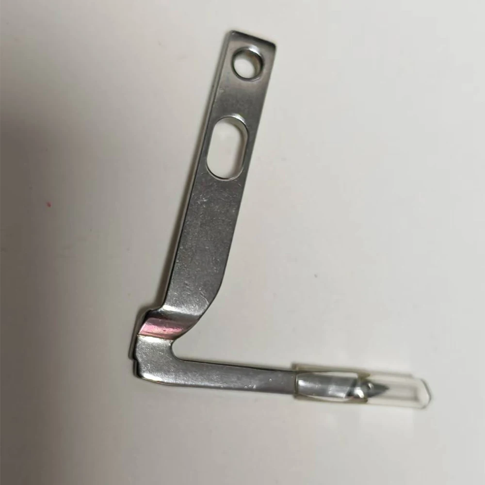 (10PCS)Looper X75208-001 for BROTHER Sewing Machine Parts
(10PCS)Looper X75208-001 for BROTHER Sewing Machine Parts