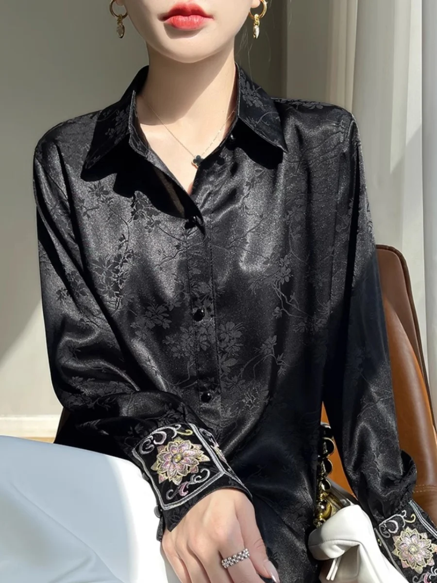 New Chinese Style Long Sleeve Acetate Satin Embroidered Shirt Women's Retro National Tang Costume Design Top Simple Commute S...
New Chinese Style Long Sleeve Acetate Satin Embroidered Shirt Women's Retro National Tang Costume Design Top Simple Commute S...