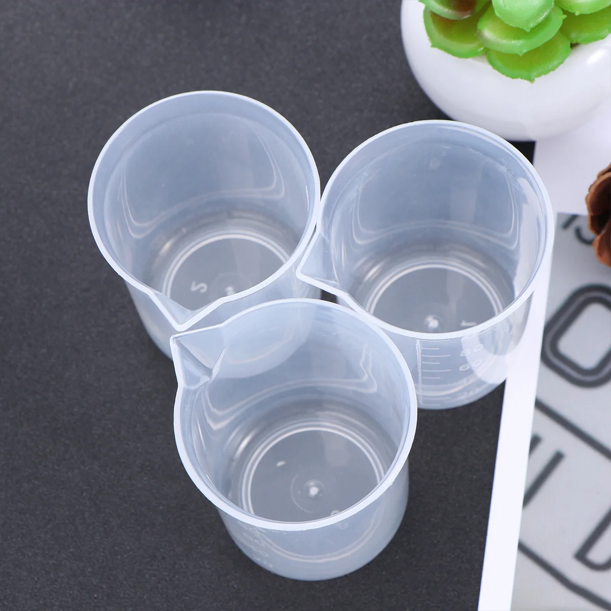 20 pcs 100Ml Plastic Measuring Beaker Graduated Liquid Container For Laboratory Baking Household Use High Temperature Acid
20 pcs 100Ml Plastic Measuring Beaker Graduated Liquid Container For Laboratory Baking Household Use High Temperature Acid