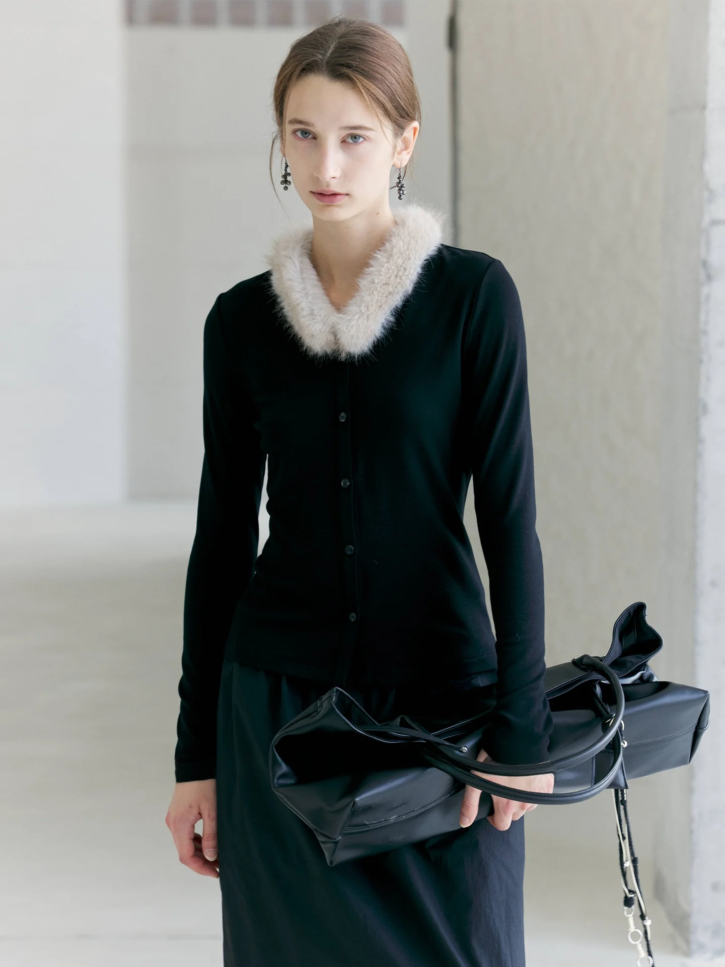 Slim Fit Long Sve T-irt Women's V-Ne Knitted Cardigan Top Color Blo Fur Collar Casual Wear Breathable Comfortable
Slim Fit Long Sve T-irt Women's V-Ne Knitted Cardigan Top Color Blo Fur Collar Casual Wear Breathable Comfortable