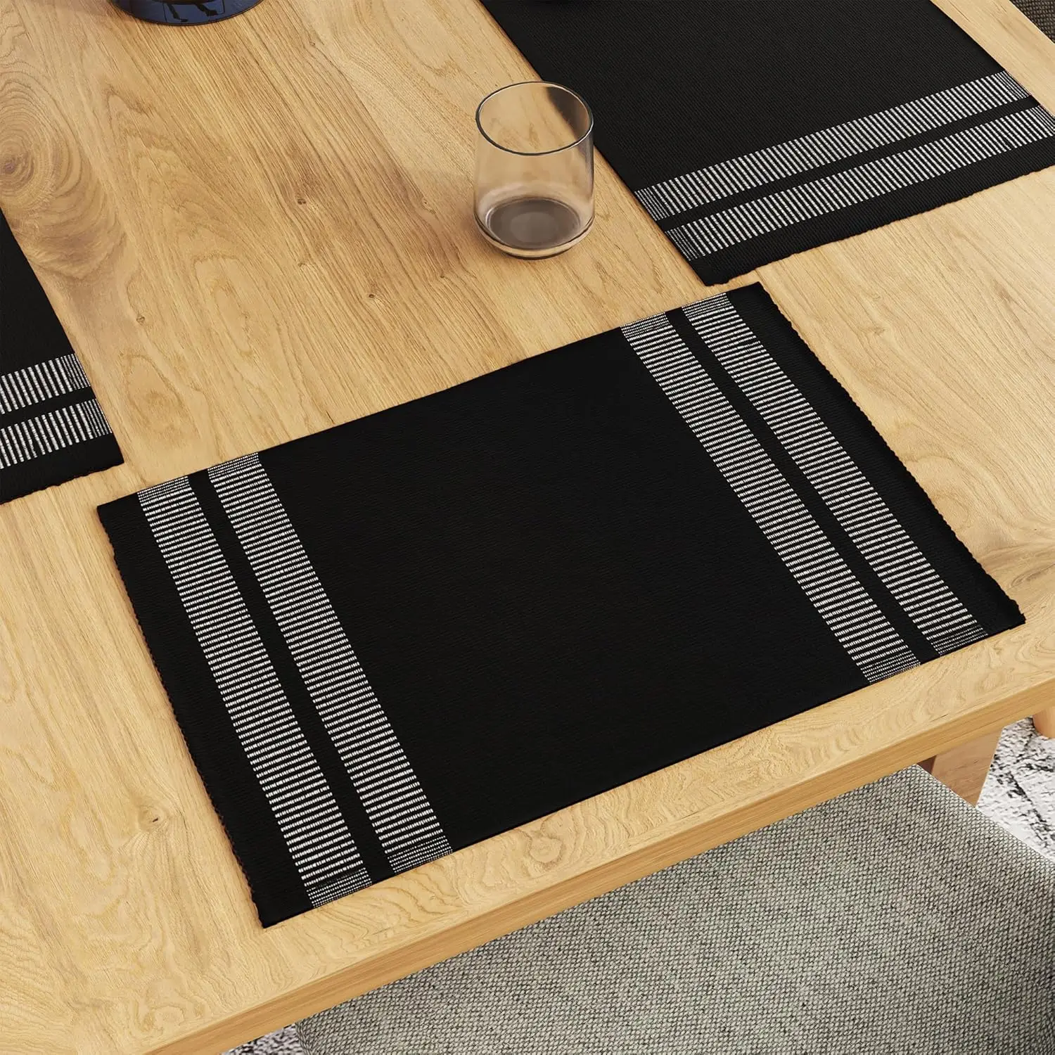 6-Piece Ribbed Cotton Placemats, Ladder Black, 18x13 in, Machine Washable
6-Piece Ribbed Cotton Placemats, Ladder Black, 18x13 in, Machine Washable