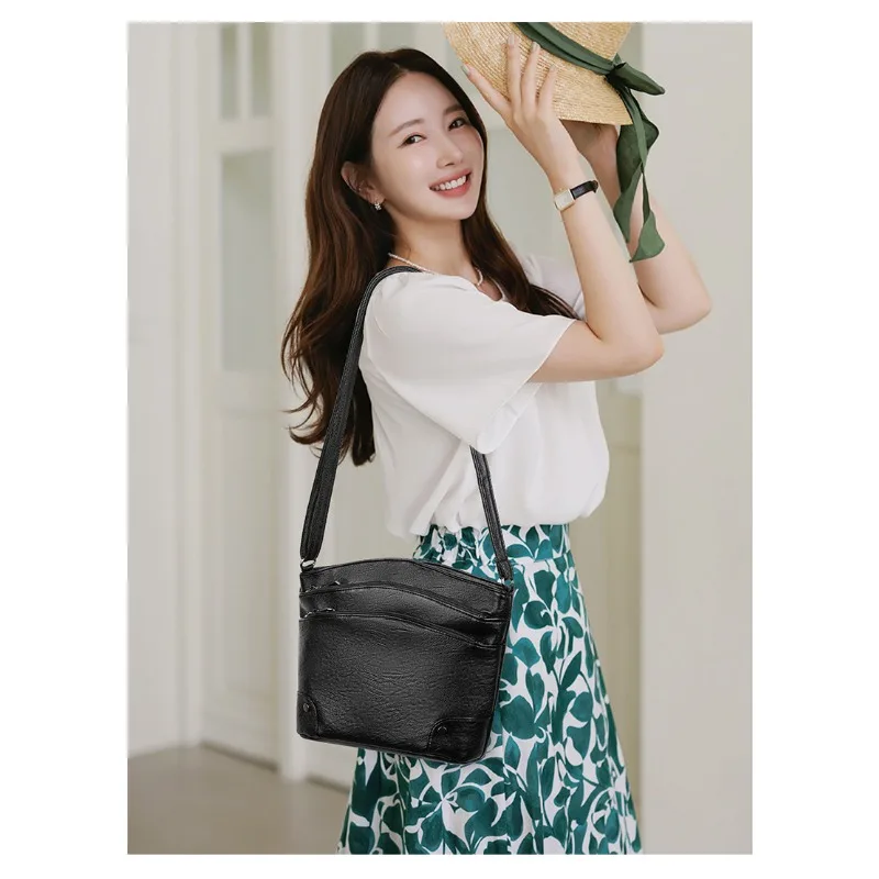 Trendy Women's Crossbody Bag Large Capacity Bucket Bag Retro High-End Shoulder Bag Mom Bag
Trendy Women's Crossbody Bag Large Capacity Bucket Bag Retro High-End Shoulder Bag Mom Bag