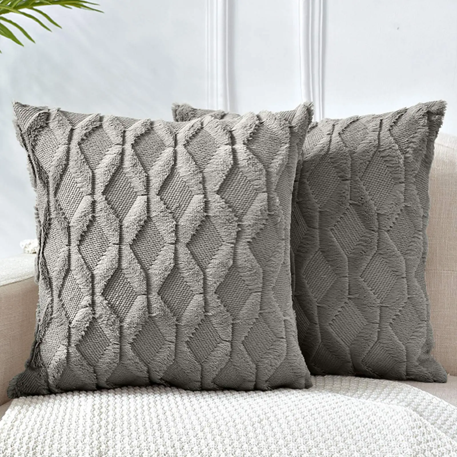Decorative Boho Throw Pillow Covers,Pillow Case,Cushion Cover with Velvet,Soft Plush,Short Wool for Couch,Sofa,Bedroom,Set of 2
Decorative Boho Throw Pillow Covers,Pillow Case,Cushion Cover with Velvet,Soft Plush,Short Wool for Couch,Sofa,Bedroom,Set of 2