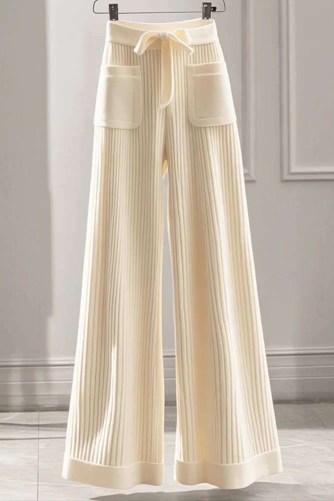 Белые брюки, новая модель 2025 года, популярные в этом году прямые утолщенные трикотажные широкие брюки с высокой талией для зимних женщин XT1631
Белые брюки, новая модель 2025 года, популярные в этом году прямые утолщенные трикотажные широкие брюки с высокой талией для зимних женщин XT1631