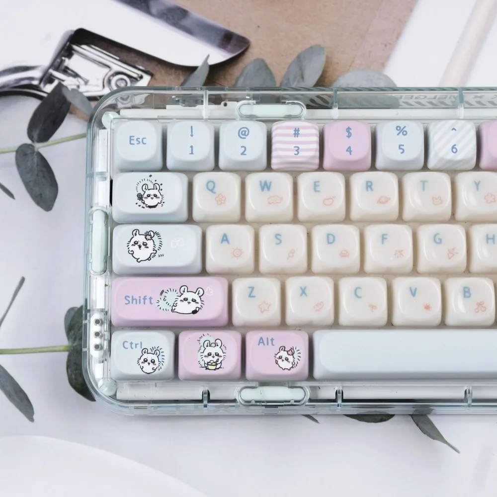 Momonga Chiikawa Theme Keycaps MOA Profile 131 Keys PC PBT Dual Material Translucent Key Cap Set for MX Mechanical Keyboard Cute
Momonga Chiikawa Theme Keycaps MOA Profile 131 Keys PC PBT Dual Material Translucent Key Cap Set for MX Mechanical Keyboard Cute