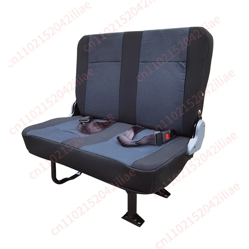 Front folding seats, side hung seats, seats suitable for modification, standing seats on both sides
Front folding seats, side hung seats, seats suitable for modification, standing seats on both sides