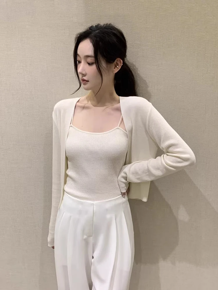 Pure Color Knitted Vest Strap Women's Summer New Sle Versatile Base Layer Top Faionable Two-Piece Set for Young Women
Pure Color Knitted Vest Strap Women's Summer New Sle Versatile Base Layer Top Faionable Two-Piece Set for Young Women