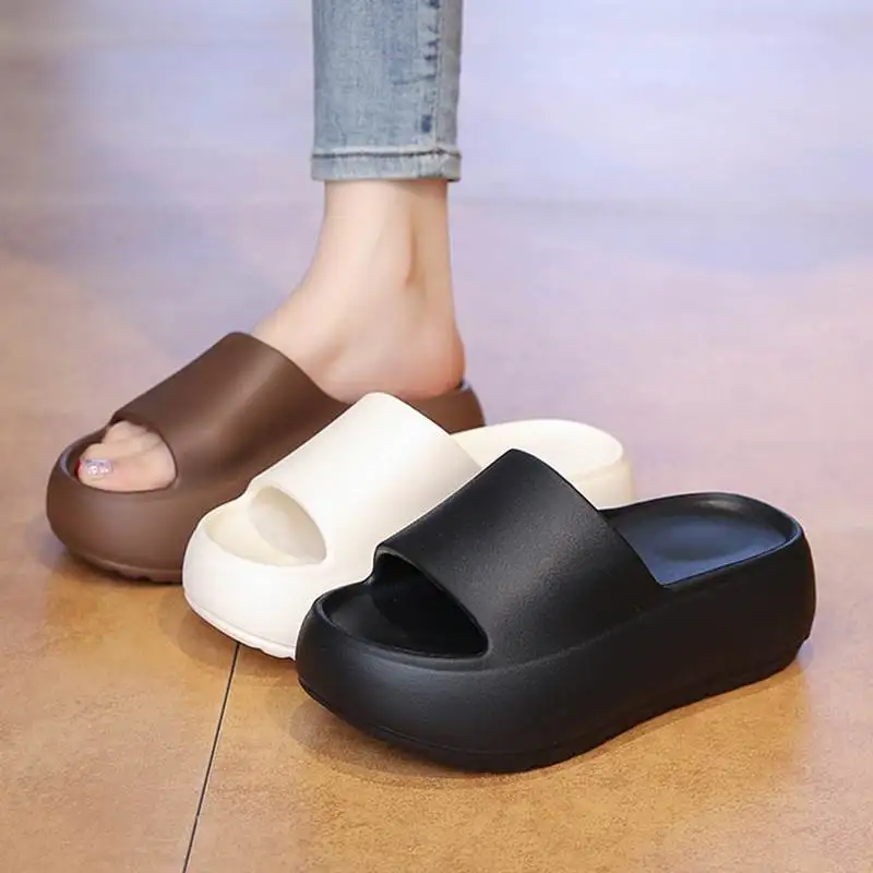 Summer New Women's Slip-On Sandals Anti-Slip Beach Thick Bottom Bread Slippers Comfortable Casual EVA Flat Heel Slip-On Shoes
Summer New Women's Slip-On Sandals Anti-Slip Beach Thick Bottom Bread Slippers Comfortable Casual EVA Flat Heel Slip-On Shoes