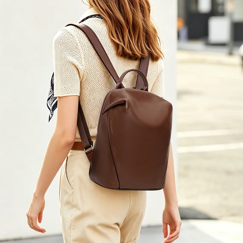 Genuine Leather Women's Backpack New 2026 Style, High-end Sense, Large Capacity, Versatile, Full-grain Leather Women's Backpack
Genuine Leather Women's Backpack New 2026 Style, High-end Sense, Large Capacity, Versatile, Full-grain Leather Women's Backpack