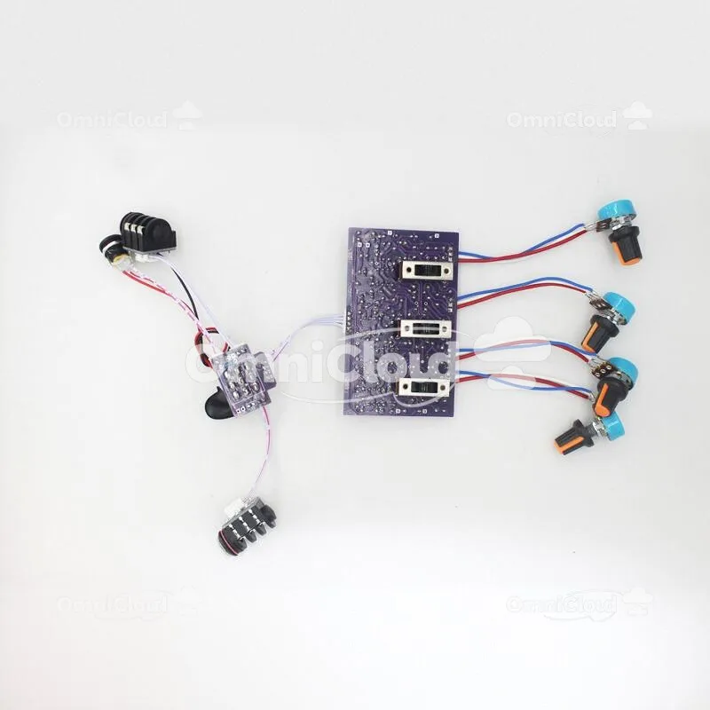 Handmade electric guitar monolithic SansAmp GT-2 replica speaker analog distortion effect circuit board
Handmade electric guitar monolithic SansAmp GT-2 replica speaker analog distortion effect circuit board