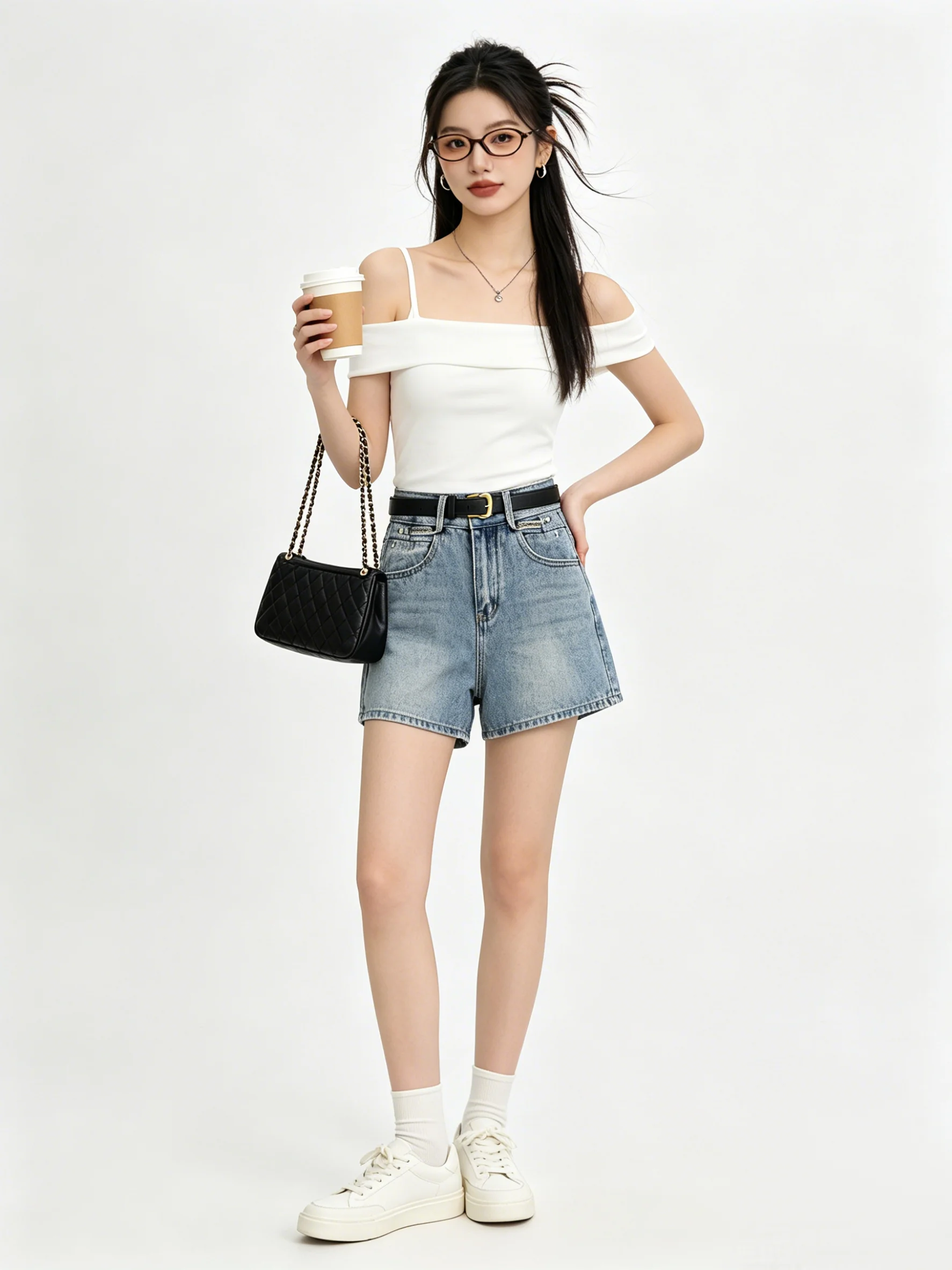 Spring Summer 2026 High Waist A-Line Short Jeans Casual Wide Leg Commuter Friendly Light Blue Denim Hot Pants for Women
Spring Summer 2026 High Waist A-Line Short Jeans Casual Wide Leg Commuter Friendly Light Blue Denim Hot Pants for Women