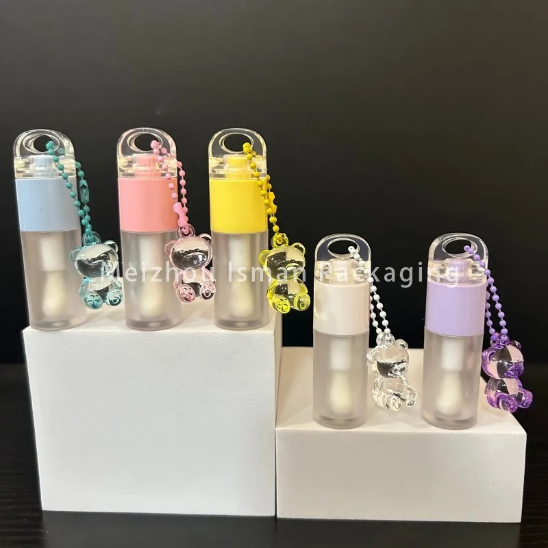 50Pcs Double Color Keychain DIY Cap Head Frosted Lip Gloss Bottle Wholesale Cosmetic Lipgloss Packaging Tube With Big Brush 5ml
50Pcs Double Color Keychain DIY Cap Head Frosted Lip Gloss Bottle Wholesale Cosmetic Lipgloss Packaging Tube With Big Brush 5ml