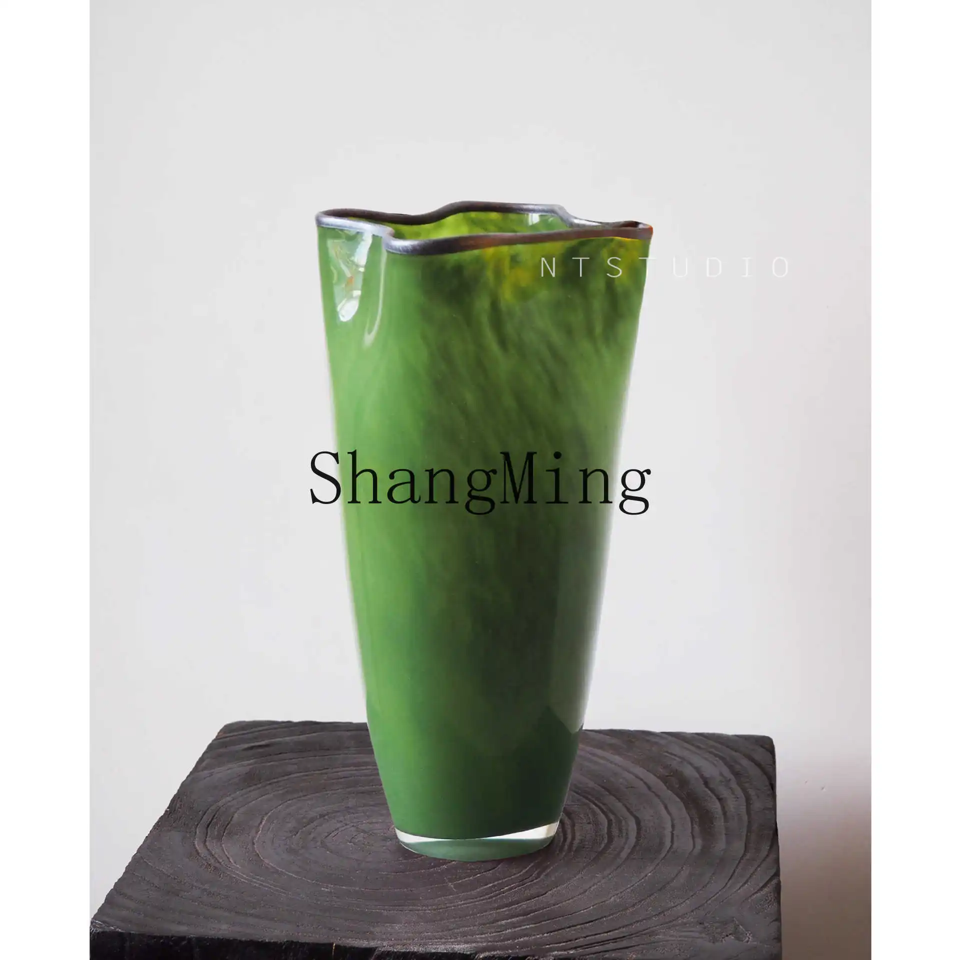 DSA retro green handmade glazed vase new Chinese living room bedroom water flower grower
DSA retro green handmade glazed vase new Chinese living room bedroom water flower grower