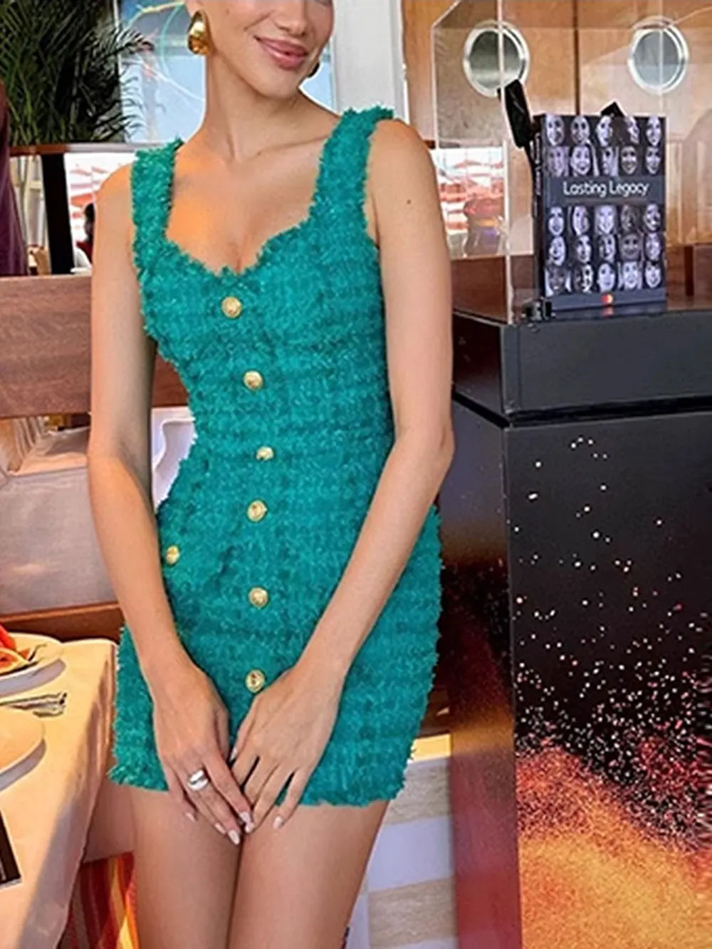 2024 Elegant Women's Button Design Dress Camisole Sleeveless Slimming Mini Dress Celebrity Cocktail Evening Party Vestidos
2024 Elegant Women's Button Design Dress Camisole Sleeveless Slimming Mini Dress Celebrity Cocktail Evening Party Vestidos