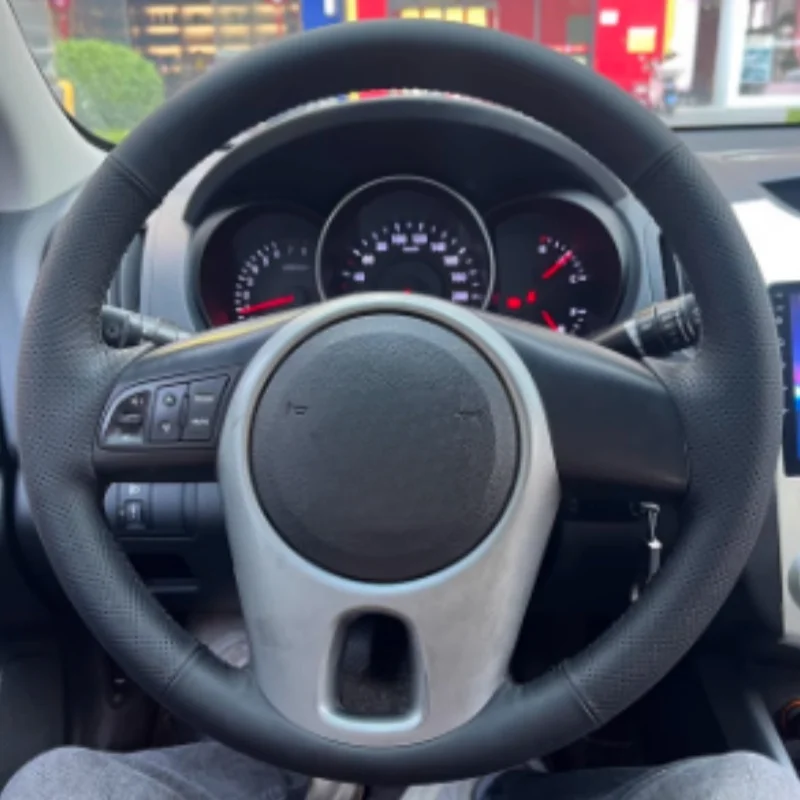 DIY Car Steering Wheel Cover Microfiber Leather For Kia Forte 2009-2014 Soul 2010-2013 Rio Steering-Wheel Cover Accessorie
DIY Car Steering Wheel Cover Microfiber Leather For Kia Forte 2009-2014 Soul 2010-2013 Rio Steering-Wheel Cover Accessorie