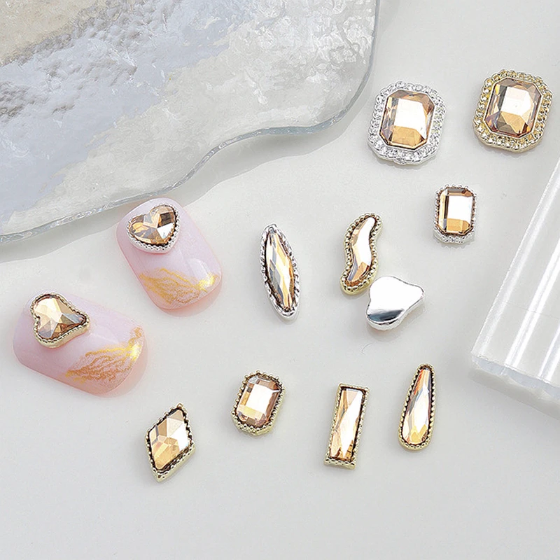 10PCS Champagne Gold 3D Nail Art Rhinestone Charms Accessories Luxury Alloy Parts For Manicure Decor Nails Decoration Supplies
10PCS Champagne Gold 3D Nail Art Rhinestone Charms Accessories Luxury Alloy Parts For Manicure Decor Nails Decoration Supplies